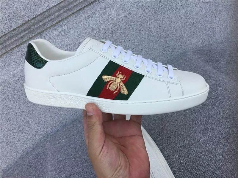 Chaussures de planche homme GUCCI ACE White Little Bee