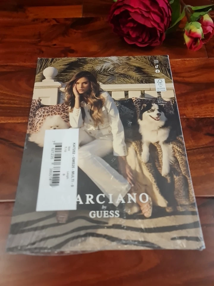 GUESS SPRING/SUMMER 2025 CATALOGUE/MAGAZINE #18 *BRAND NEW SEALED* ☆STUNNING☆  - Image 2 of 2