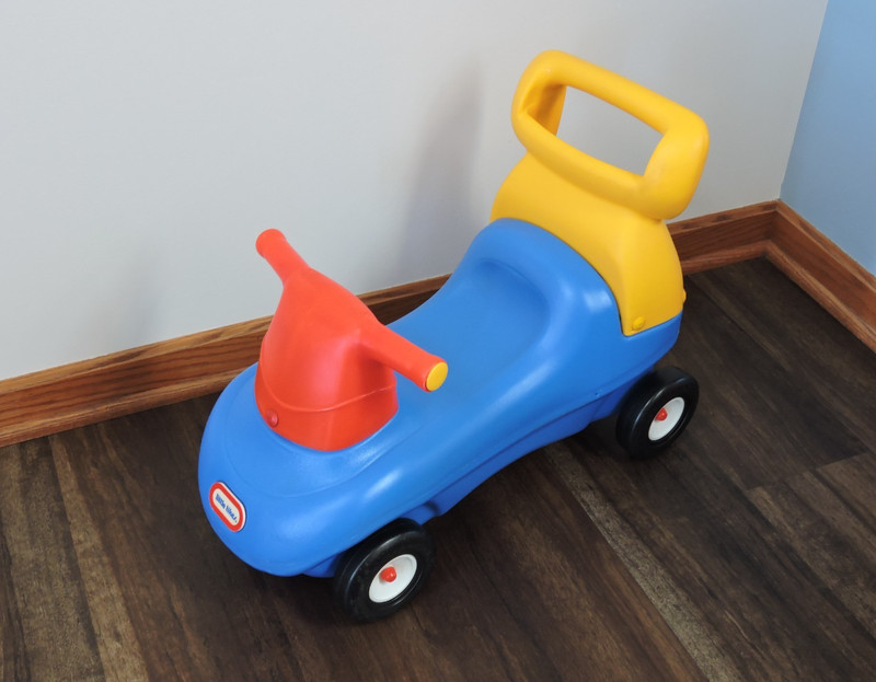 Vintage Little Tikes Push and Ride Racer Toddler Ride-On / Walk Car