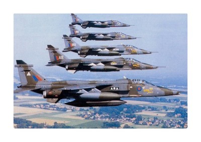 SEPECAT Jaguar RAF 1 Attack A4 montiertes Poster mit Rahmenwahl