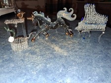 Vntg Spun Glass Lot Wishing Well,  Grand Piano, Unicorn, All 3 In Tall