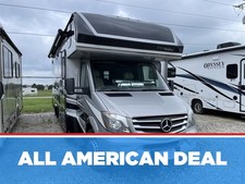 2018 Dynamax ISATA 3 SERIES 24FWM