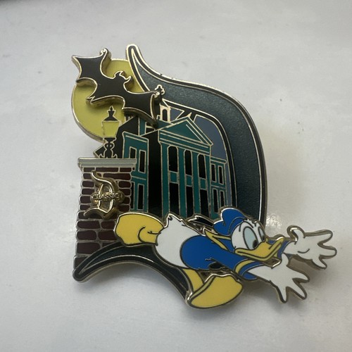 RARE 2011 Disneyland Classic “D” Collection Haunted Mansion Donald Duck D pin