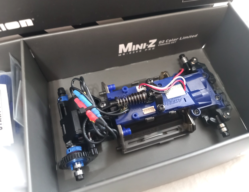 Kyosho Mini-Z MR-03VE PRO 02 Color Limited Chassis Set W-MM Ball Dif. Gyro Motor - Picture 2 of 14