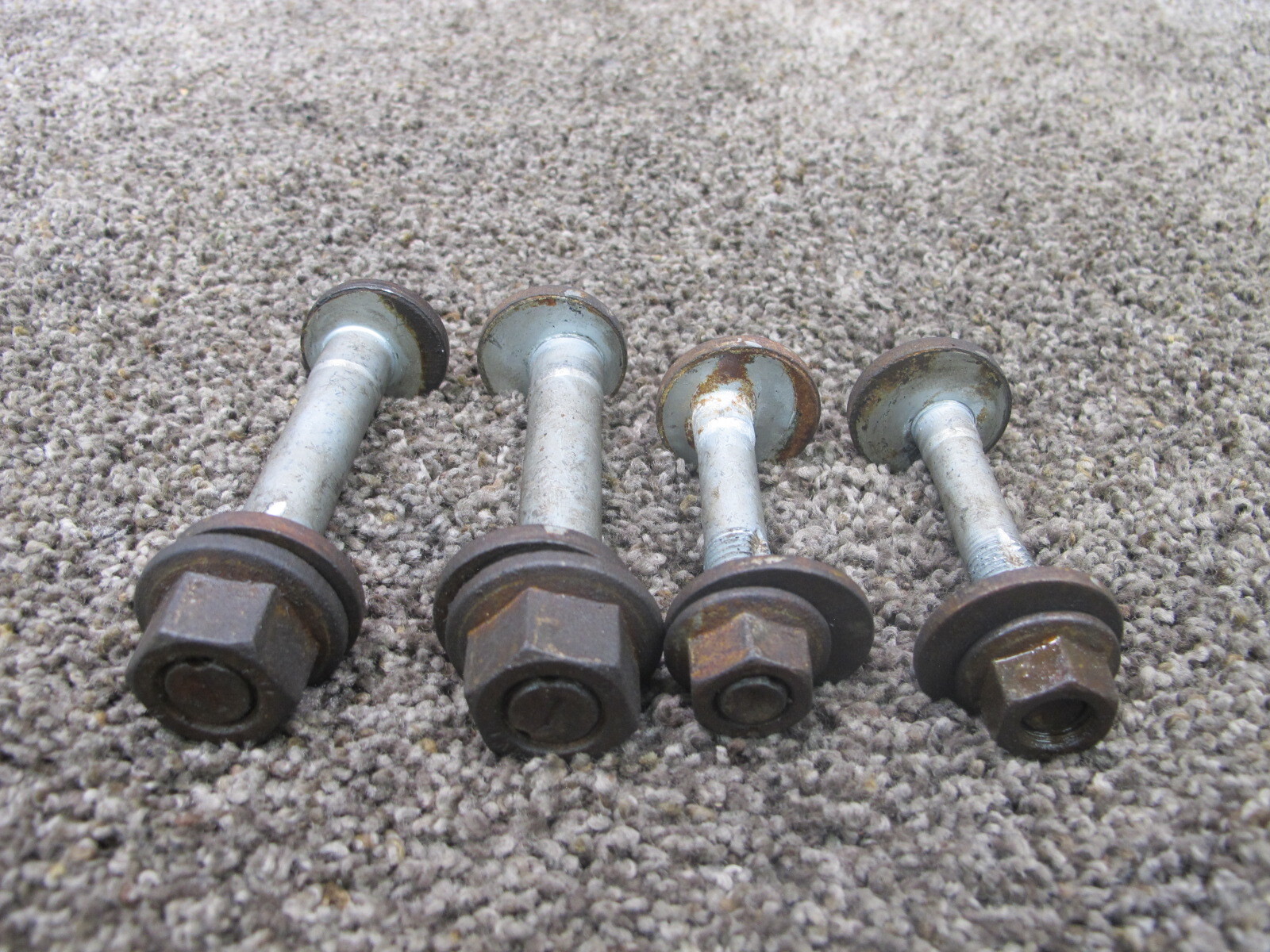 20082014 BMW E71 E72 X6 REAR SUSPENSION ECCENTRIC ADJUST CAMBER BOLT