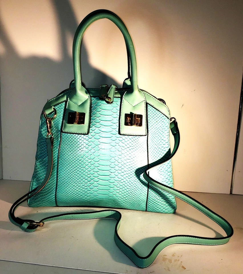 Bolso Bandolera Isabelle Teal Estampado de Serpiente Cuero Vegano ¡COMO NUEVO! Foto 4 de 4