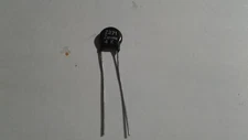 (10pc) Z10L271, ZENAMIC, VARISTOR , RADIAL LEAD MOV -LOW VOLTAGE -, 53V, 5A, 400