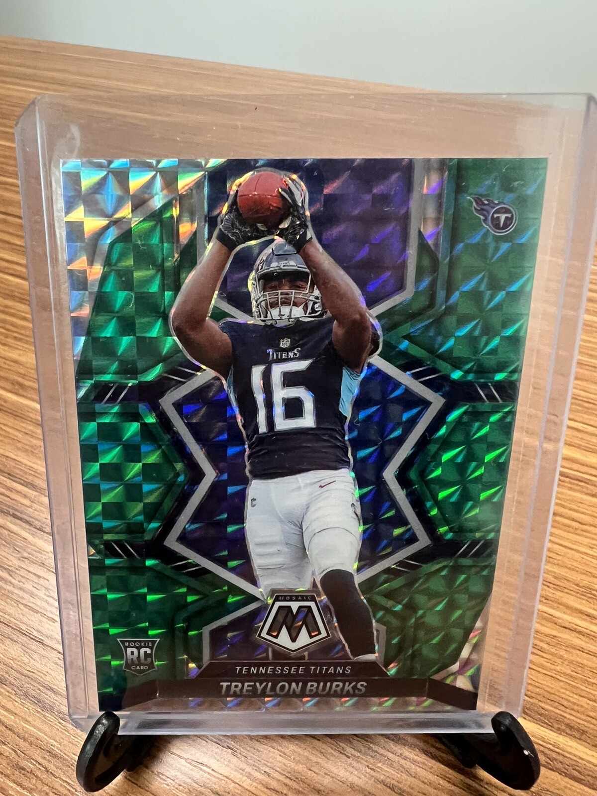 Treylon Burks 2022 Panini Mosaic Football Green Prizm RC #315 Titans