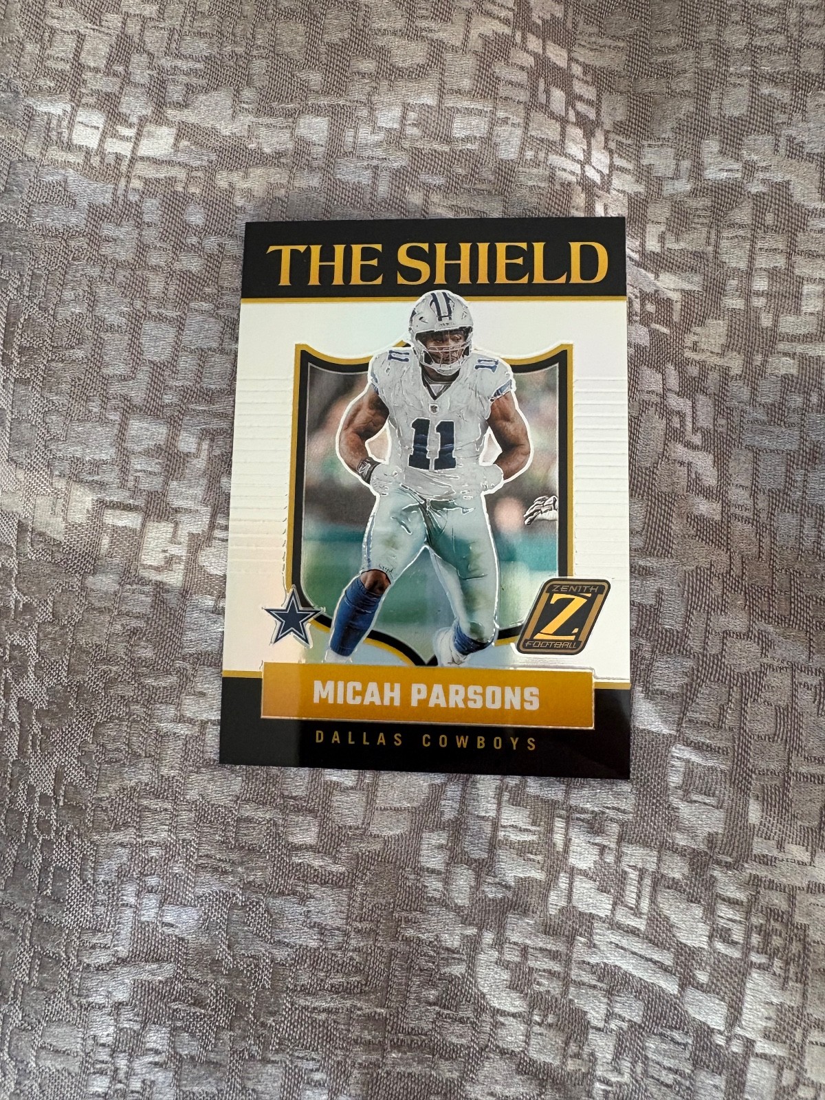2024 zenith football Micah Parsons The Shield No.23 Dallas Cowboys