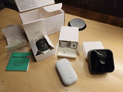 Blink Outdoor Camera 3rd Gen (BCM01400U) + Sync Module (BSM01600U)