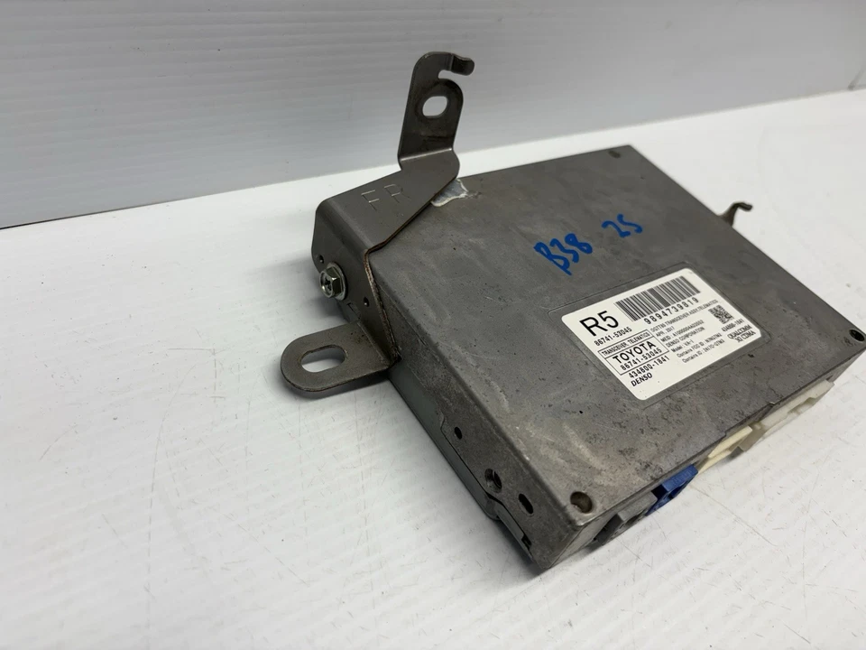 Lexus GX460 module, telematics transceiver control 86741-53045 - Imagen 2 de 4