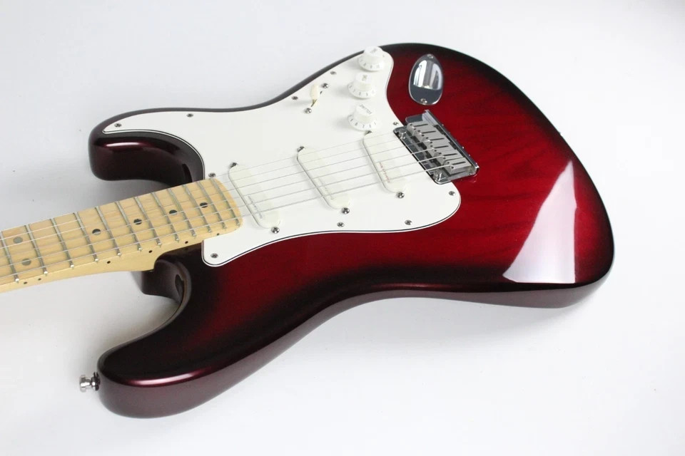 1993 Fender Stratocaster Plus Deluxe Crimson Burst Strat USA 1990s