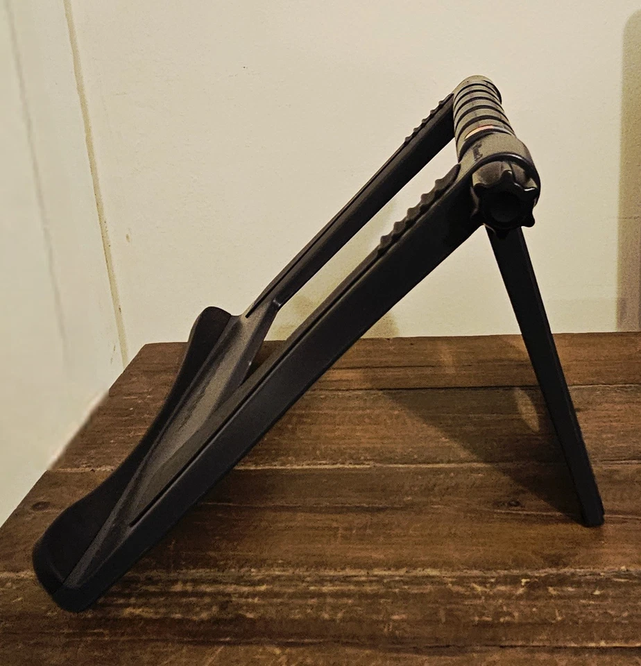 Kensington Easy Riser portable laptop stand, 12 inch-17 inch devices, adjustable - Image 4 of 4