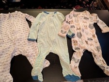 Lot Of 3 Full Length Infants Body Suits 0 To 3 Mos