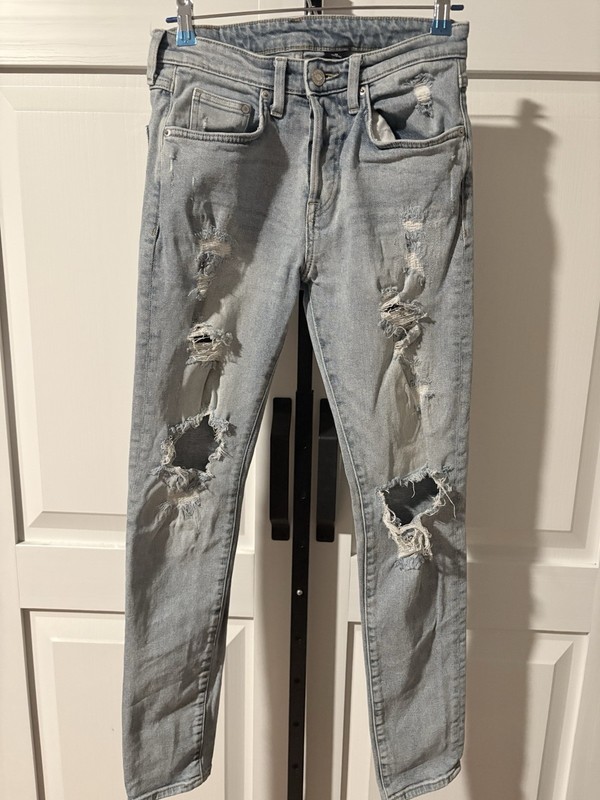 H&M Skinny Distressed Light Blue Denim Jeans mens Button Zip Pockets