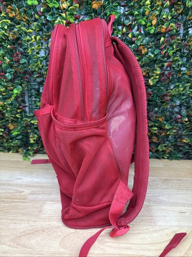 Nike Brasilia Mochila de Malla Color Bolsa de Entrenamiento Deportivo Swoosh BA6050-657 Rojo USADA - Imagen 2 de 13
