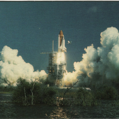 Vintage Space Shuttle Challenger Postcard - NASA Launch Photo - Unposted Sun 158