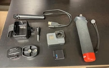 GoPro Hero 5 Black 4K BUNDLE + Genuine accessories