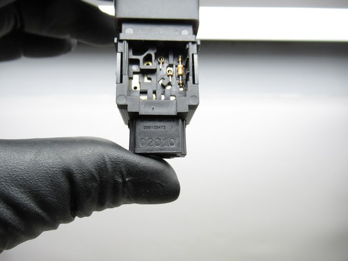 Interruptor de luz de peligro para tablero Nissan Rogue 2017-2021 299125472, 25290-4BA0A OEM - Imagen 4 de 7