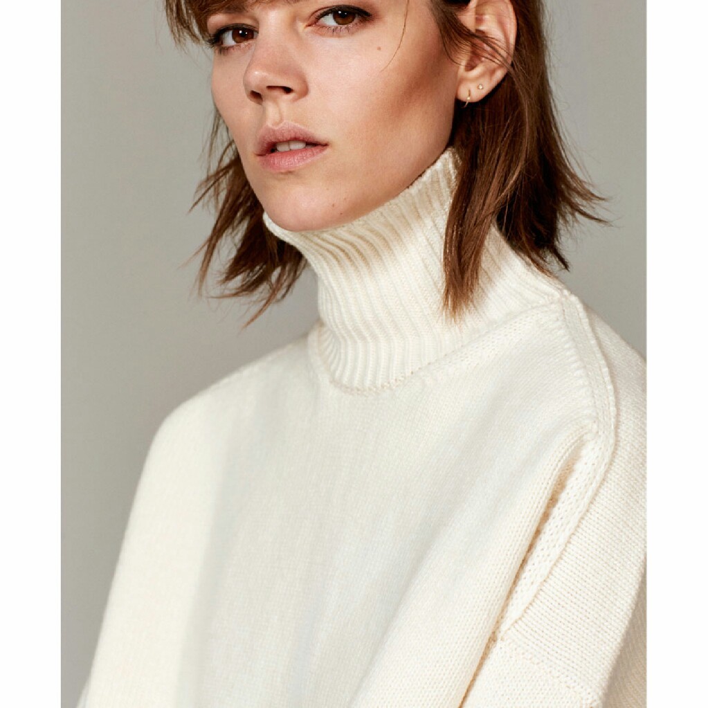 Pull Zara Studio En Laine 100% - Col Rasé, Couleur écru, Taille M-L, Neuf Avec étiquettes