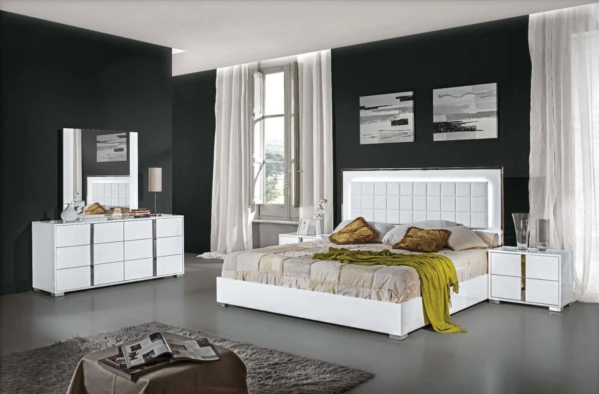 Gloss white bedroom online set