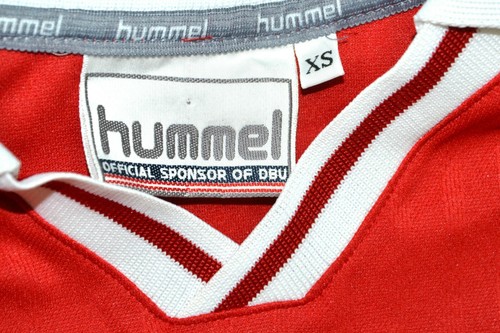 DENMARK 1998/2000 HOME SIGNED FOOTBALL SHIRT HUMMEL XS - Picture 5 of 6