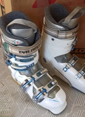 Dalbello ski boots skiboots number 39 40 Made Italy perfect