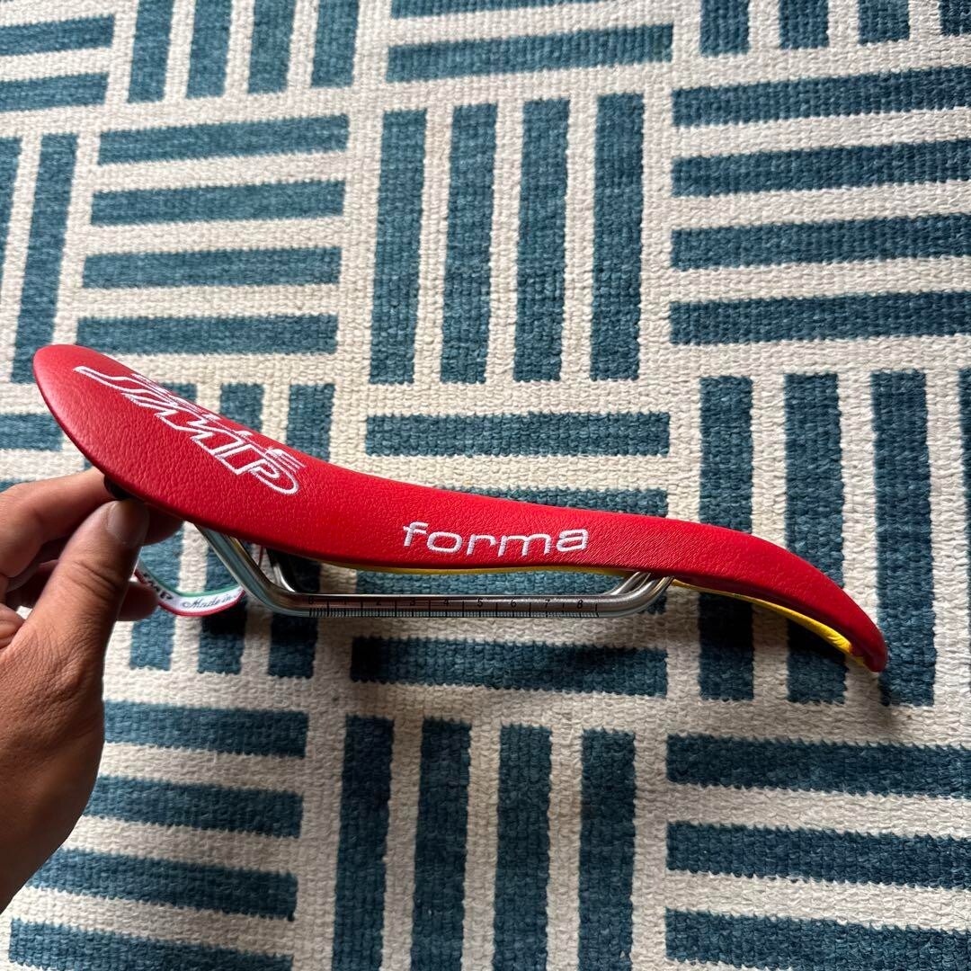 Selle Smp Dynamic Saddle Red And Yellow 4Test | eBay