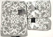 NEW TAHARI GRAY,WHITE SWIRL PATTERN COTTON BATH OR 2 HAND TOWEL OR 2 FINGERTIP