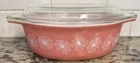Vintage Pink Daisy Pyrex 043 Oval Casserole with Lid 1 1/2 1.5 Quart