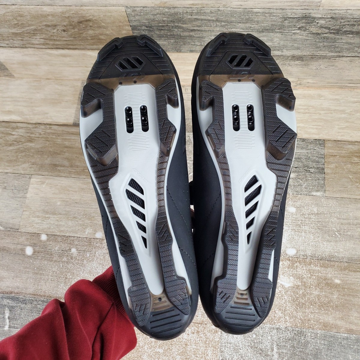 Garneau Multi Air Flex II Cycling Shoes Sz 11.5 EU 46 Black  display picture 2