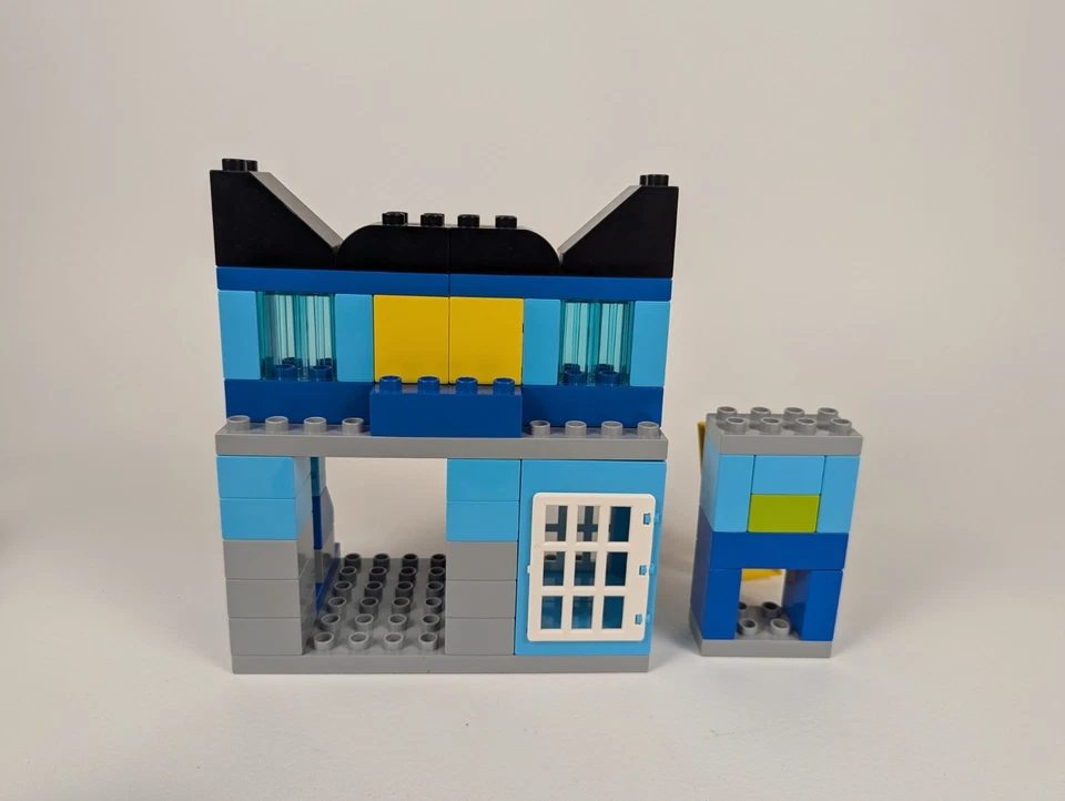 LEGO Duplo Batman Vs Penguin Batcave Batmobile Duck Ride Hideout Ice Slides Lot - Image 3 of 4