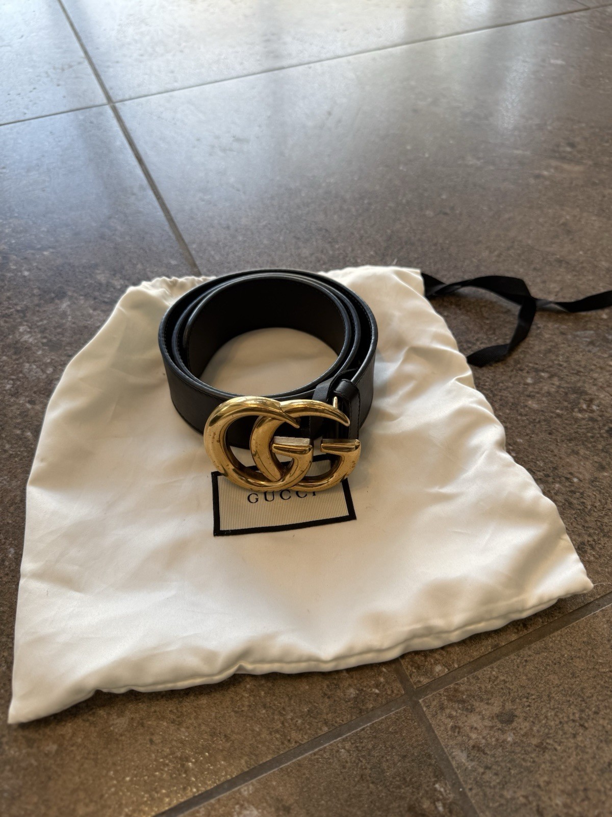 Gucci GG Marmont Black Leather Belt 70/28  – Authentic
