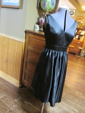 Mori Lee Madeline Gardner little black dress holiday cocktail wedding sz 10