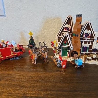 LEGO Creator Expert Gingerbread House Set 10267 Built-in w Santa's Sliegh 