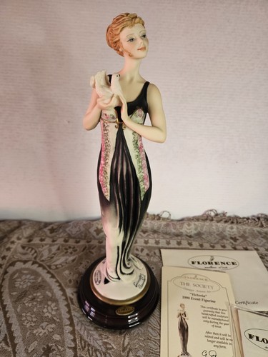 Vtg Giuseppe Armani Porcelain Sculpture Victoria 1997 Signed 0525C Event Piece - Picture 2 of 11