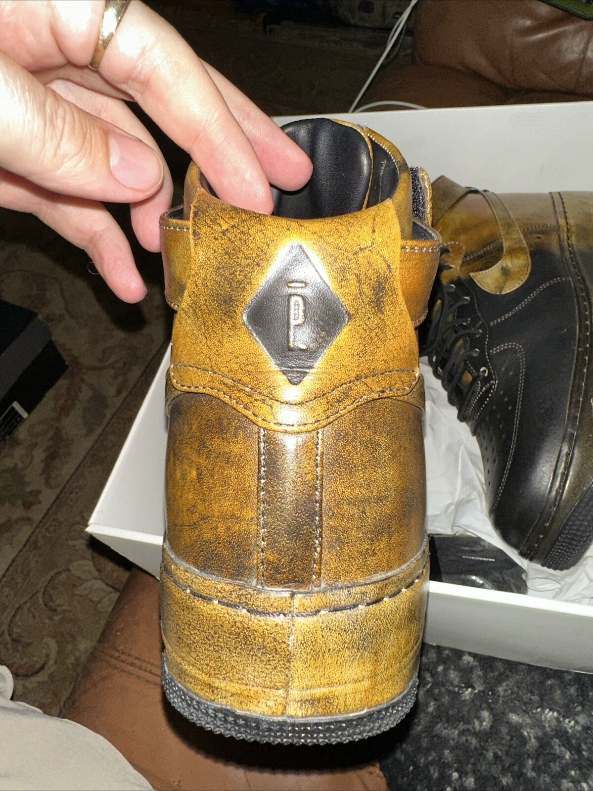 Picture 2 of 10