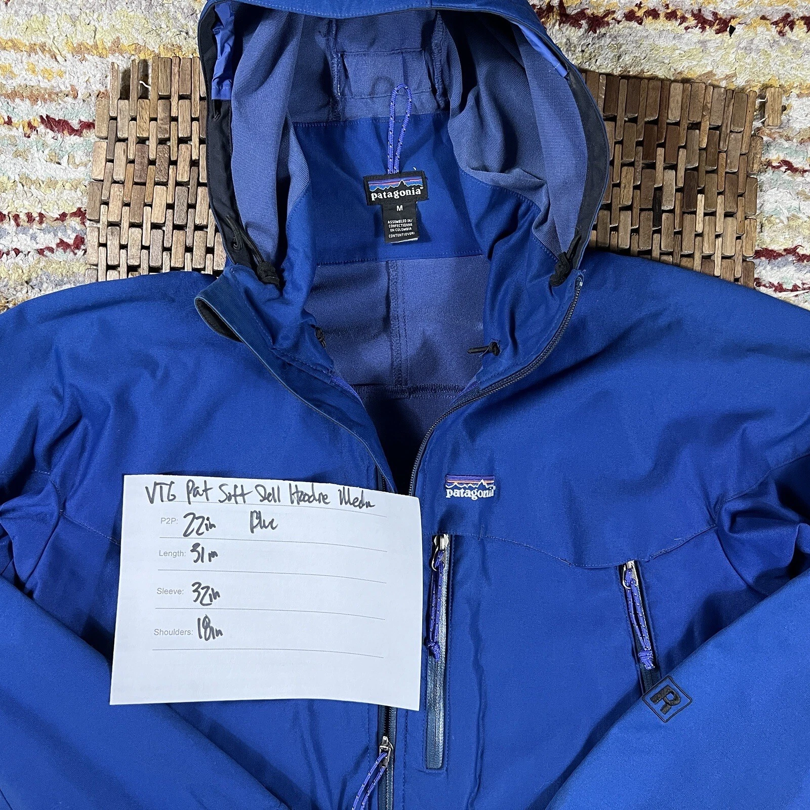 patagonia vintage regulator soft shell full zip hoodie