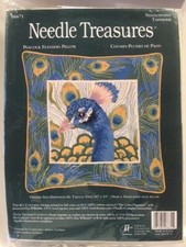 Funda de almohada JCA Needle Treasures plumas de pavo real - Kit de punta de aguja