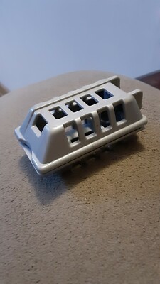 Jonny Quest Jq7 Contamination Contained silver cage crate box cell 1997 Galoob
