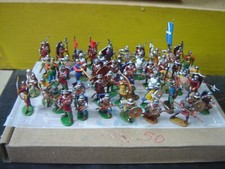 1:72 50 top bemalte Ritterfiguren aus Kunstst...