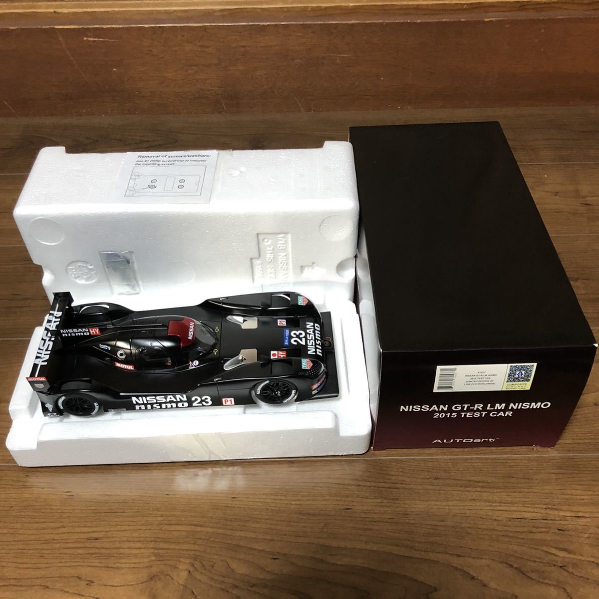 Auto Art 1/18 NISSAN GT-R LM NISMO Black Near unused Japan Auto Art 1/18 NISSAN GT-R LM NISMO Black Near unused Japan