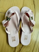 New In Box Mini Melissa Pink Flip Flops Size 1