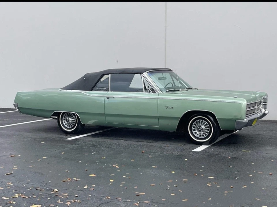 1967 Plymouth Fury - Изображение 2 из 4