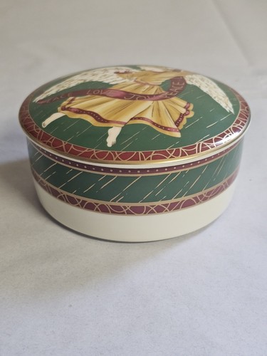 Mikasa Angel Trinket Box Holiday Decor – “Peace Love Joy” Christmas Lid - Picture 2 of 5