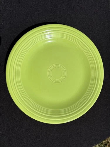 Post 86 Fiesta Retired Chartreuse Green 10 1/2" Dinner Plate Very Good Used Cond