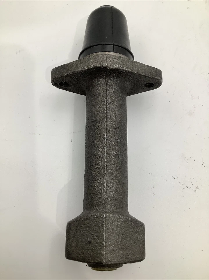 VW Volkswagen Beetle Bug Brake Master Cylinder 1965 -1966 VW113611023B OE Brand - Image 3 of 4