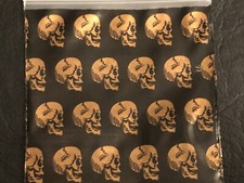 300 SMALL BAGGIES 1010 1" X 1" MINI RESEALABLE POLY DESIGNER BAGS SKULL