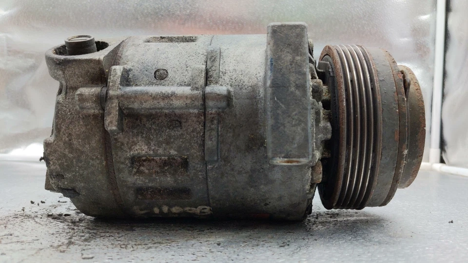 BMW 528I 1997 OEM AIRE ACONDICIONADO COMPRESOR DE AIRE ACONDICIONADO DENSO 447200 2,8 L sedán a 97 Foto 3 de 4