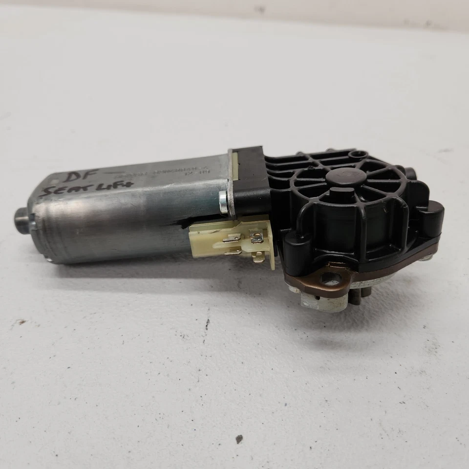 12-15 Mercedes Benz C250 Driver Left Front Seat Lift Adjust Motor OEM - Image 4 of 4